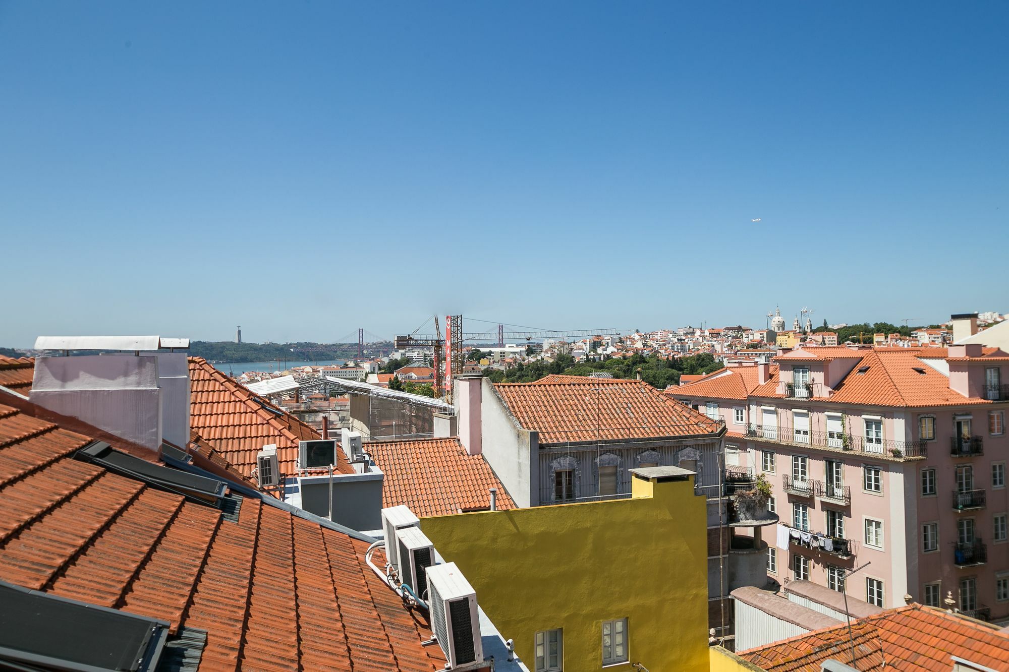 Principe Real Views By Homing Apartment Lisbon Exterior photo